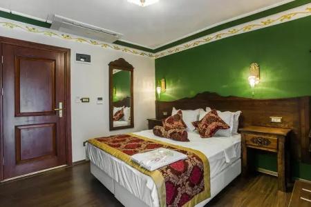 Rose Garden Suites - 19