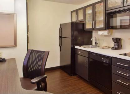 Sonesta Simply Suites Charlotte University - 31