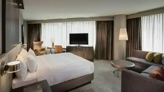 Hyatt Centric Chicago Magnificent Mile - 55