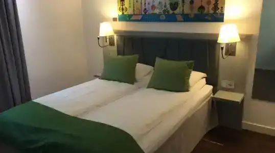 Quality Waterfront - 38