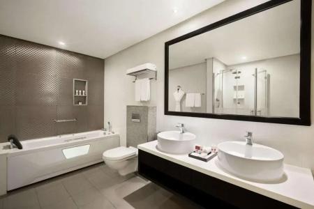 Wyndham Garden - 79