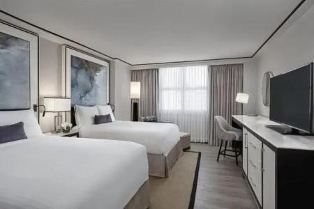 Loews Miami Beach - 38