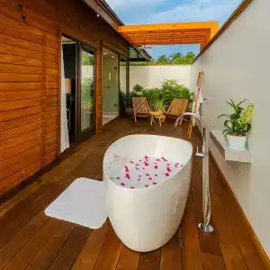 Veligandu Island Resort & Spa - 35