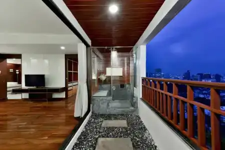 Centre Point Pratunam - Sha Extra Plus - 52