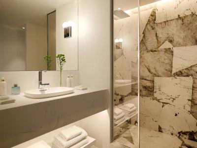 Vouliagmeni Suites - 99