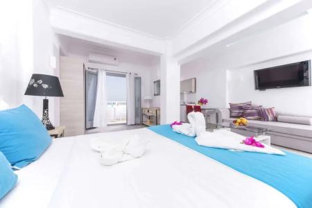Blue Waves Suites & - 74