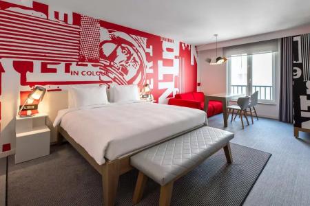 Radisson Red Brussels - 41