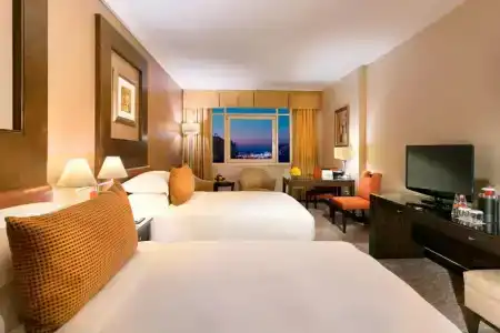 Swissôtel Al Murooj Dubai - 13
