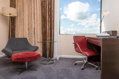 Hilton London Canary Wharf - 54