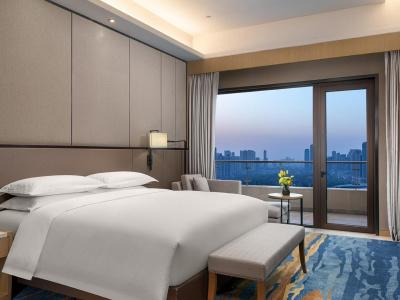 Intercontinental Wuhan, An Ihg - 81