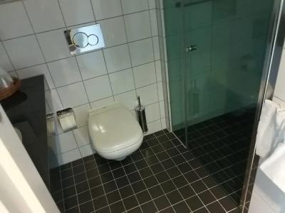 Dombåstun - 48
