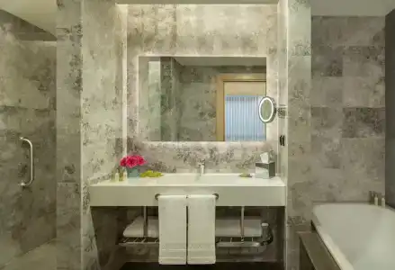 DoubleTree by Hilton Manisa - 40