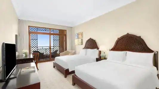 Hilton Ras Al Khaimah Beach Resort - 3