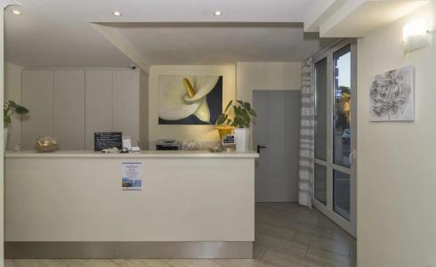 Lido Inn - 1