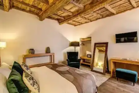 Trevi Beau Boutique - 58