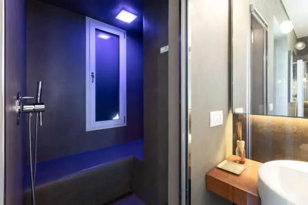 b&b Too Cute 2b Str8 - 141