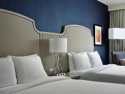 DoubleTree by Hilton Nashville Downtown - 34