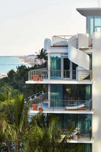 The Miami Beach EDITION - 92