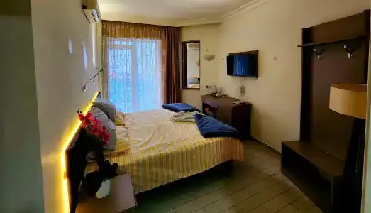 Cleopatra City - 70