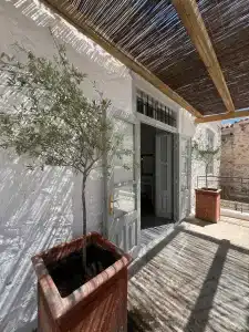 Douskos Guesthouse - 159