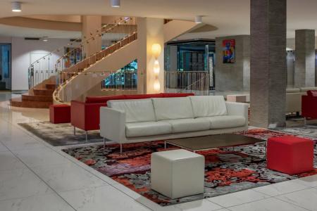 Hilton Geneva and Conference Centre - 20