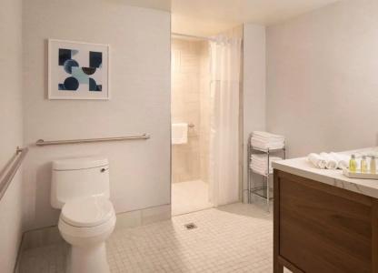 Hilton Santa Monica - 85