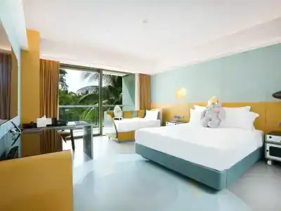 Pullman Oceanview Sanya Bay Resort & Spa - 5