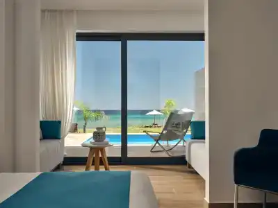 Cavo Orient Beach & Suites - 65