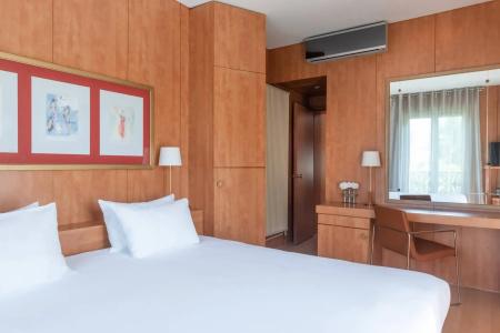 Best Western Ronceray Opéra - 44