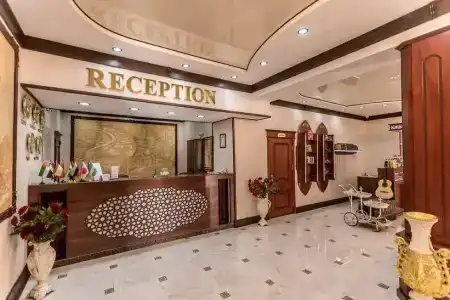 Турон Плаза - 2