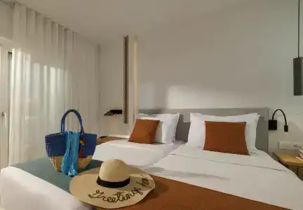 Anissa Beach - 34