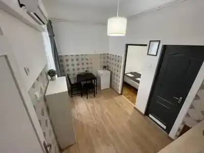 Friends Hostel & - 64