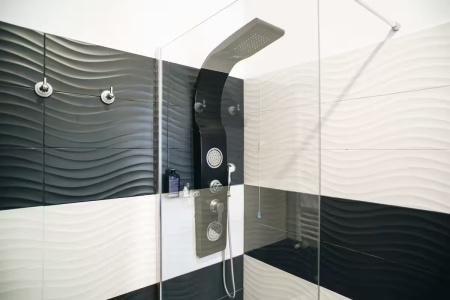 Escape Luxury Suite - 13