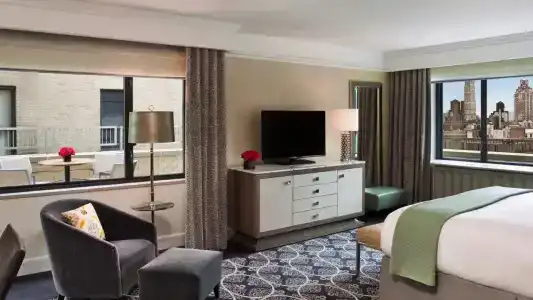 Loews Regency New York - 125