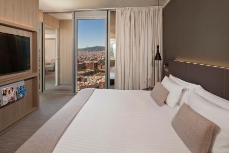 The Level at Melia Barcelona Sky - 12