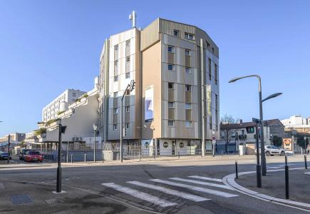 b&b hôTel nîMes Centre ArèNes - 18