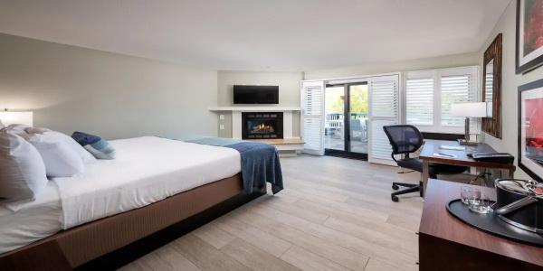 Mariposa Inn and Suites - 21