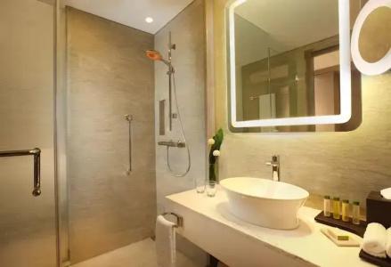 DoubleTree by Hilton Jakarta - Diponegoro - 40