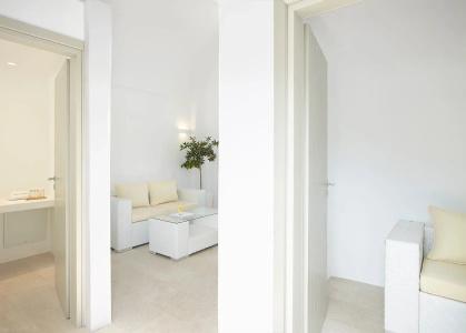Aurora Luxury Suites - 52
