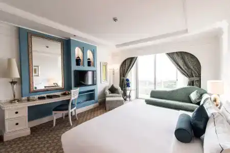 Habtoor Grand Resort, Autograph Collection - 56