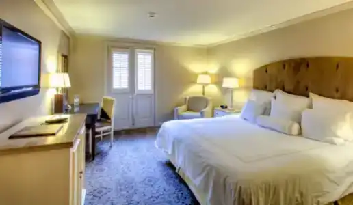 Dauphine Orleans - 28