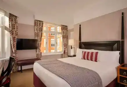 St. Ermin's, Autograph Collection - 50