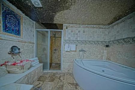 Holiday Cave - 69