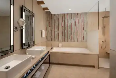 Marriott Marquis Creek - 68
