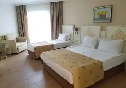 Crystal Admiral Resort Suites & Spa - Ultimate All Inclusive - 37