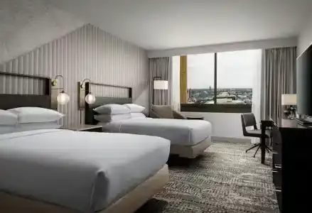 DoubleTree by Hilton Anaheim/Orange County - 33