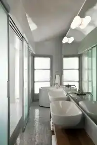 The Majestic - 9