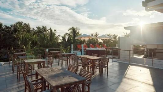 Bliss Dhigurah - 20
