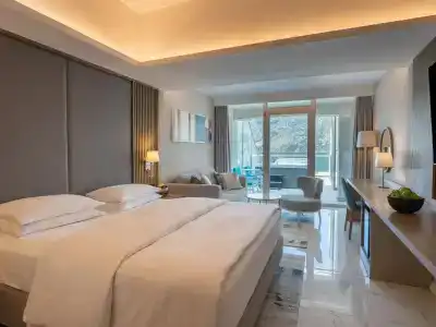 Blue Kotor Bay Premium Spa Resort - 76