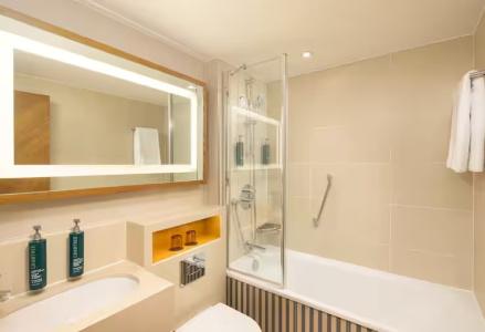 DoubleTree by Hilton London - Hyde Park - 71